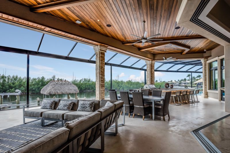 Deck Enclosure Construction in Nashville, TN